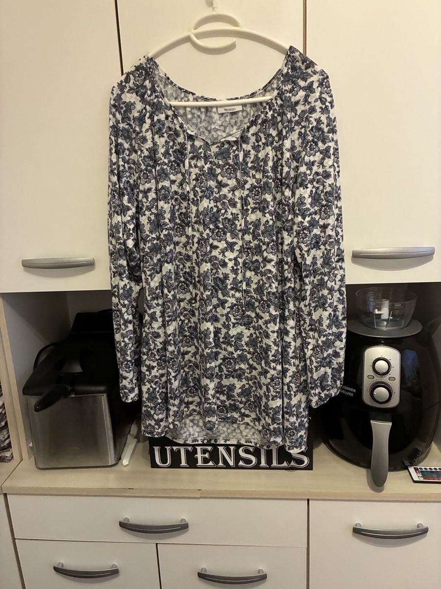 T-shirt: Langarm T-Shirt – Usato da Ostermundigen venduto da Didi-Mader