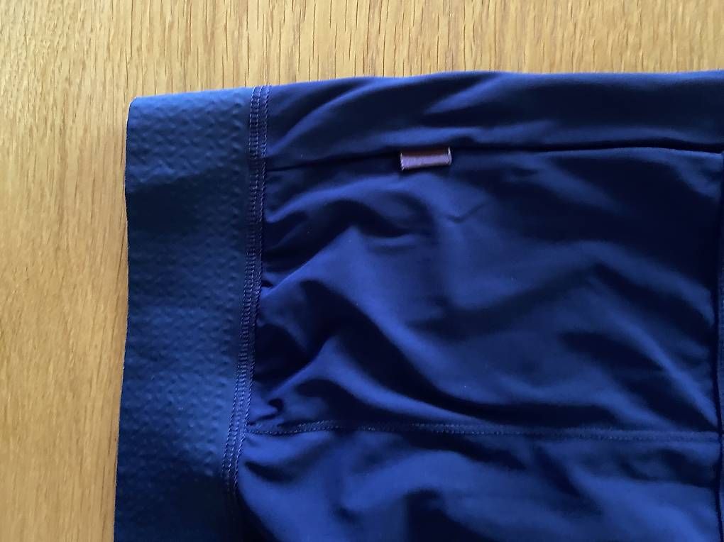 Canottiere & Pantaloni: Pas Normal Studios Essential Jersey XS women's – Usato da Mollis venduto da sch_7b5z 3