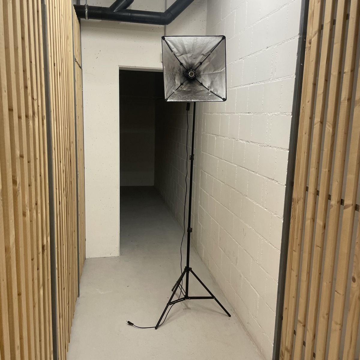 Lampen: Fotostudio Softbox mit Stativ und Kabel-Schalter – Gebraucht aus Utzenstorf von beatrice.ch 7
