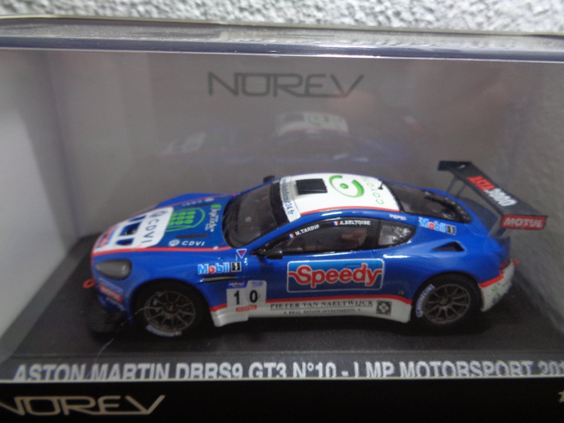 Aston Martin Modellini d'auto: Norev 1:43 Aston Martin DBRS9 – Nuovo e nell'imballaggio originale da Reconvilier venduto da rallycar 2