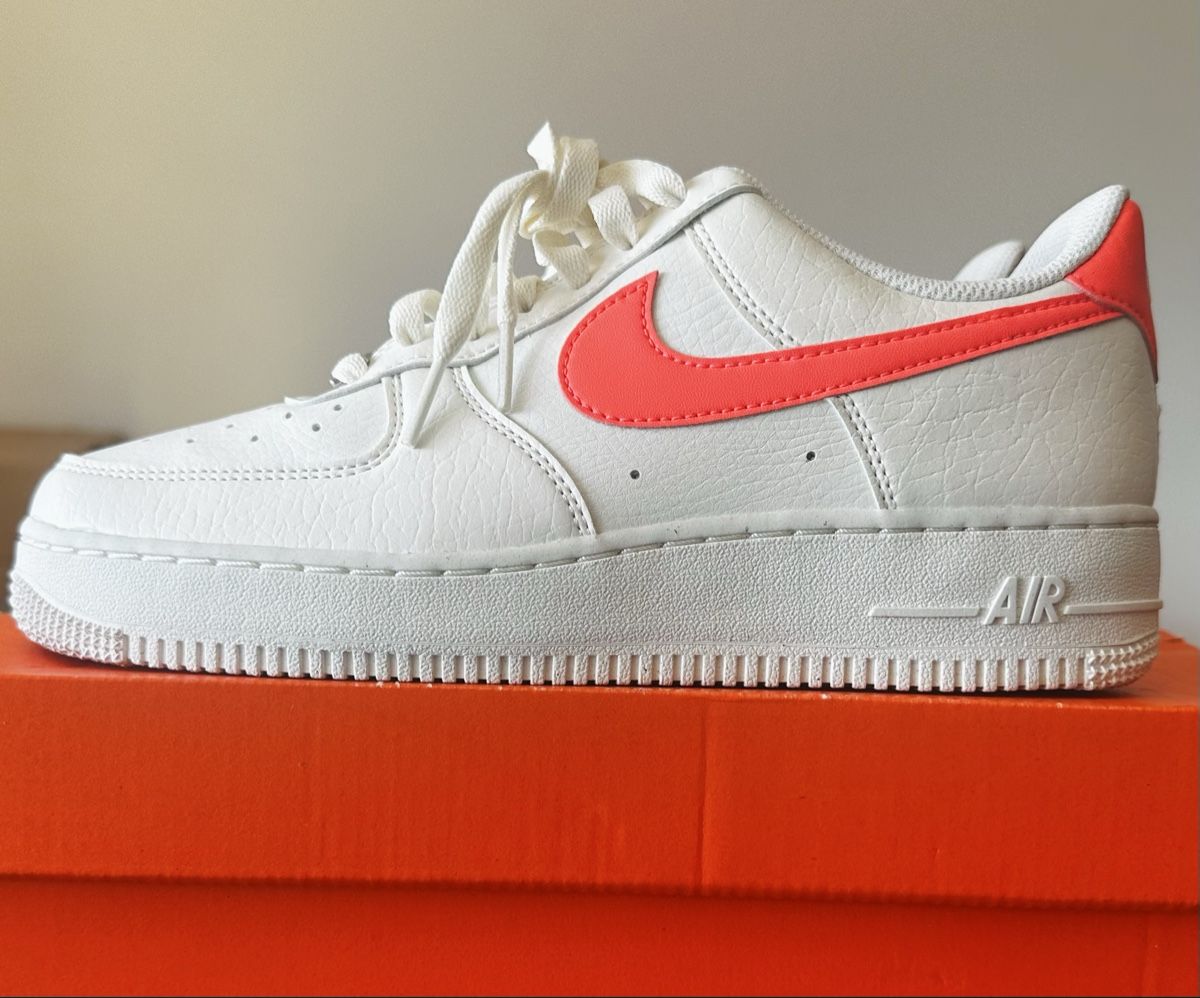 Nike Scarpe da uomo: Air force 1 Sail/ Hot Lava – Nuovo e nell'imballaggio originale da Biel/Bienne venduto da Akwawini
