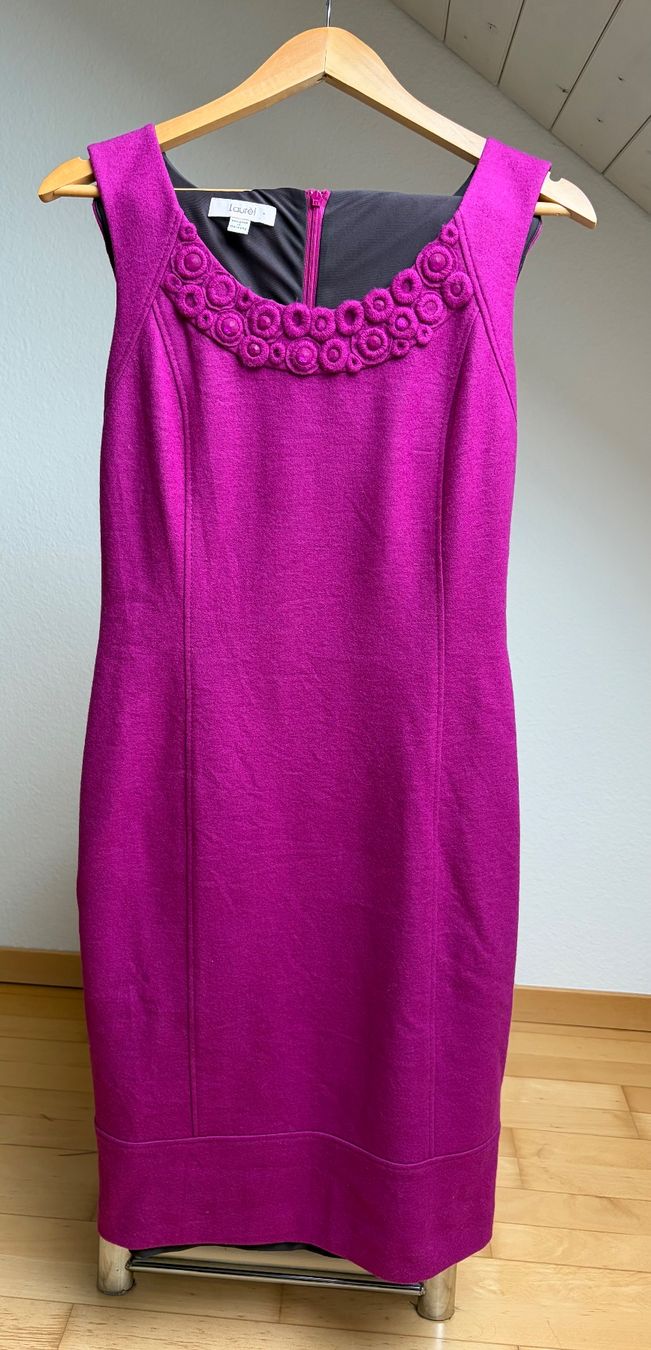 Escada Kleider: Laurél by Escada Wolle Kleid Gr.36 – Gebraucht aus Unterägeri von Jutka_04