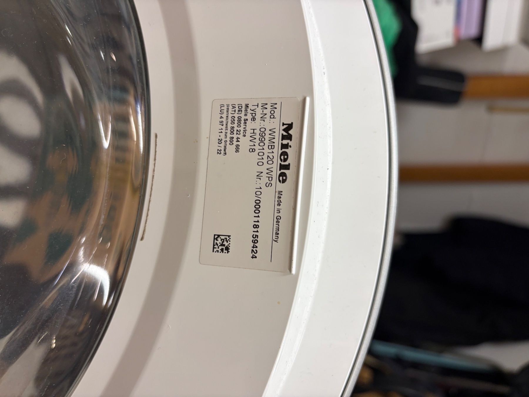 Miele Waschmaschinen: Waschmaschine Miele W1 – Gebraucht aus St. Gallen von mvb_5f7m 1