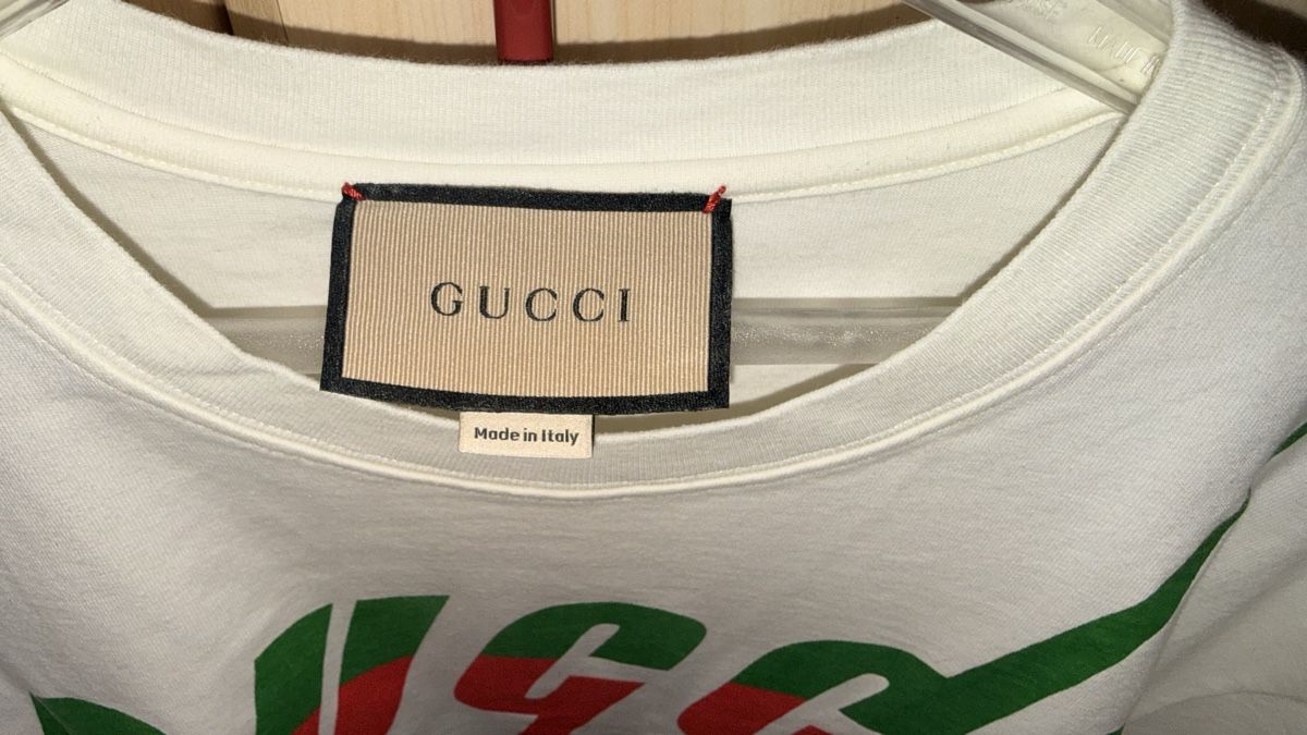 Gucci T-shirt: Gucci T-Shirt  – Nuovo (secondo la descrizione) da Untersiggenthal venduto da capodanilo6 3
