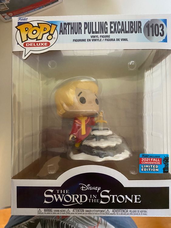 Funko POP! Arthur Excalibur Limited edition (Gebraucht) in Prez-vers ...