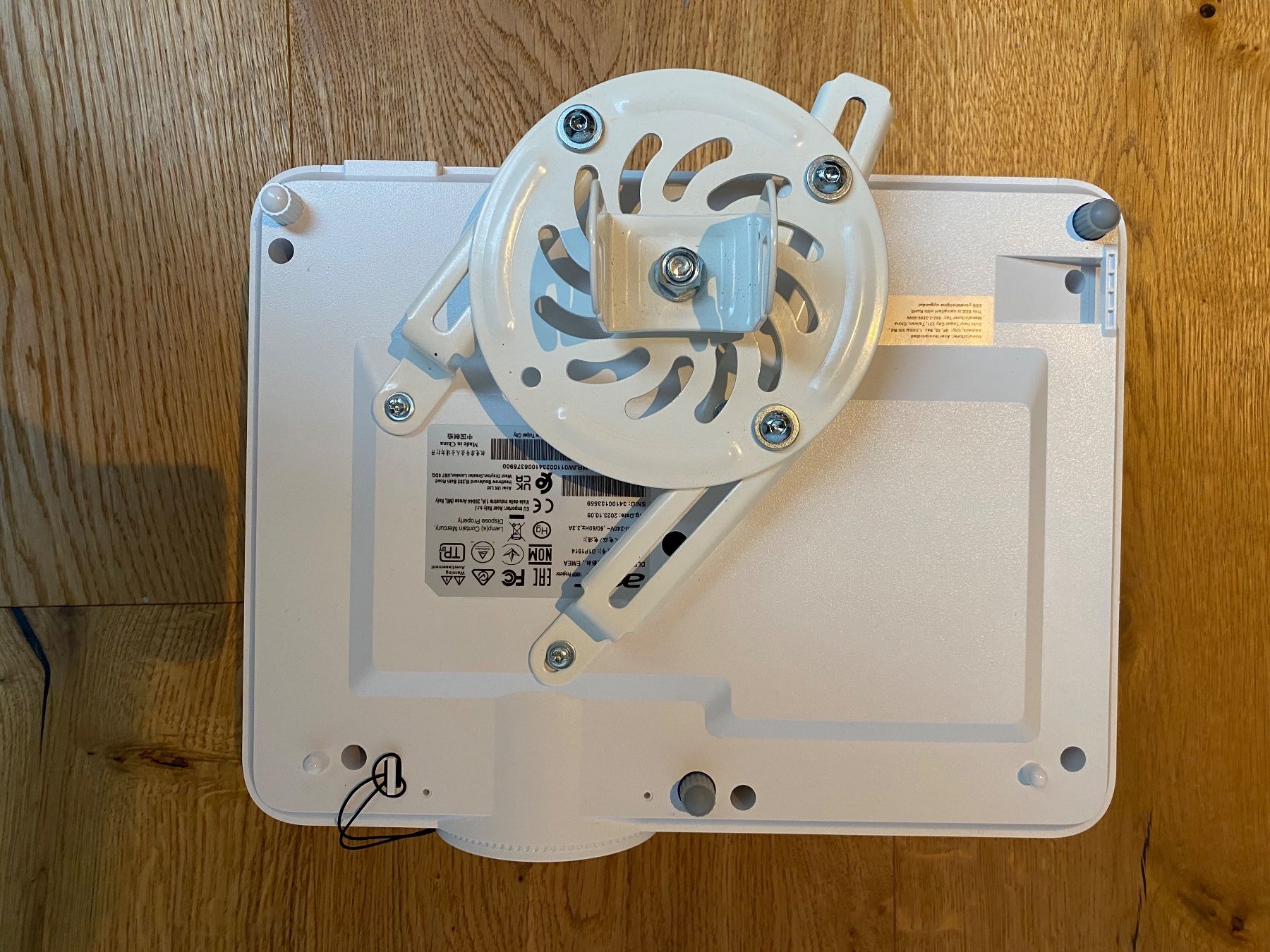 Acer Proiettori: Projektor Acer H6546Ki – Nuovo (secondo la descrizione) da Unterkulm venduto da mariposa93 3