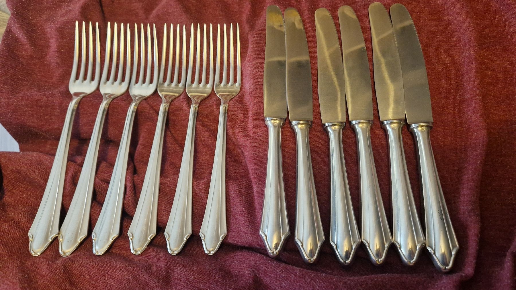 Bestecksets: 6 Messer.  6 Gabeln.  Versilbert.  – Gebraucht aus Wetzikon ZH von Oldieslover