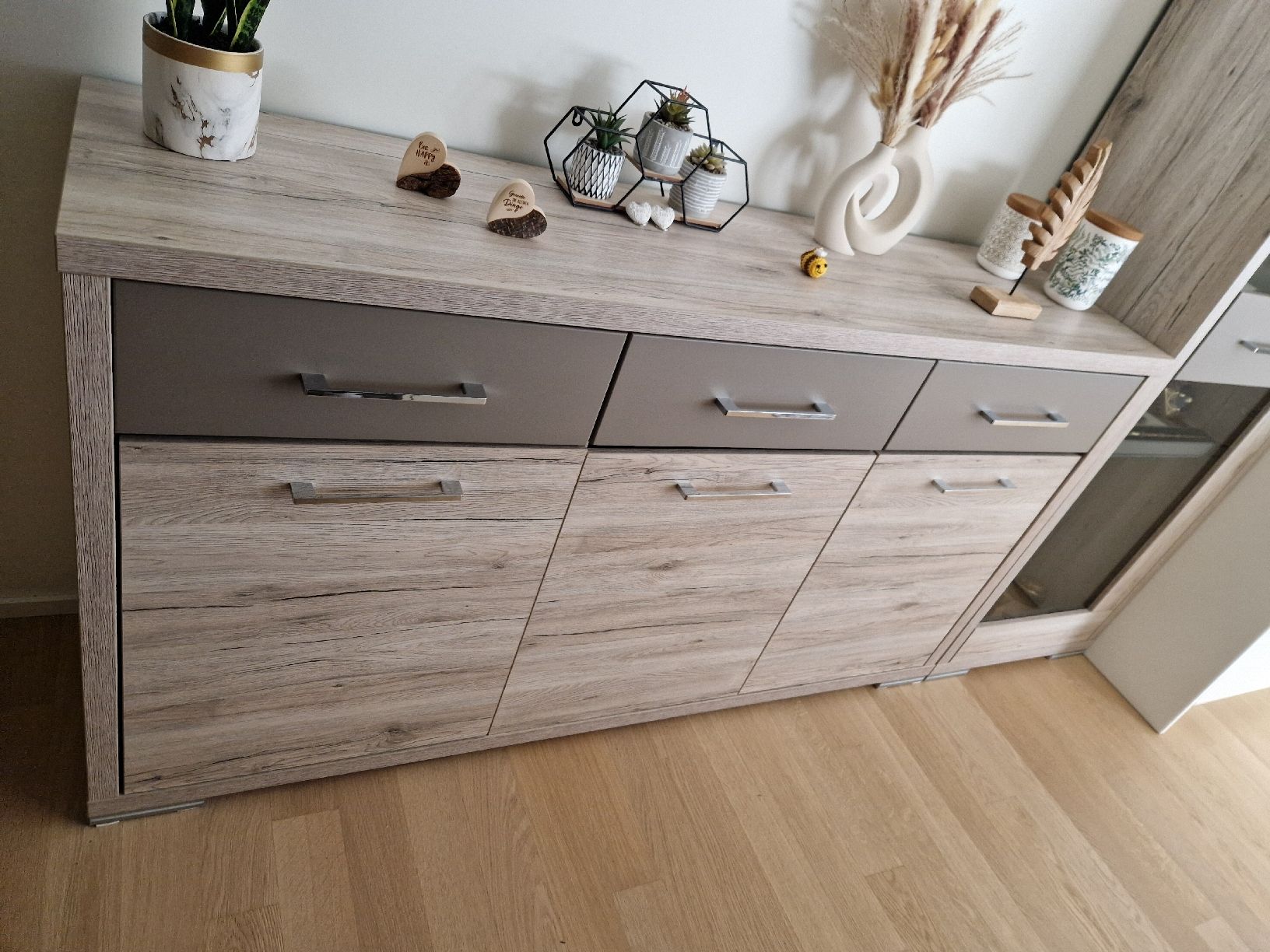 Vitrinen: Sideboard & Vitrine – Neu (gemäss Beschreibung) aus Zell ZH von rah_q6gm 2