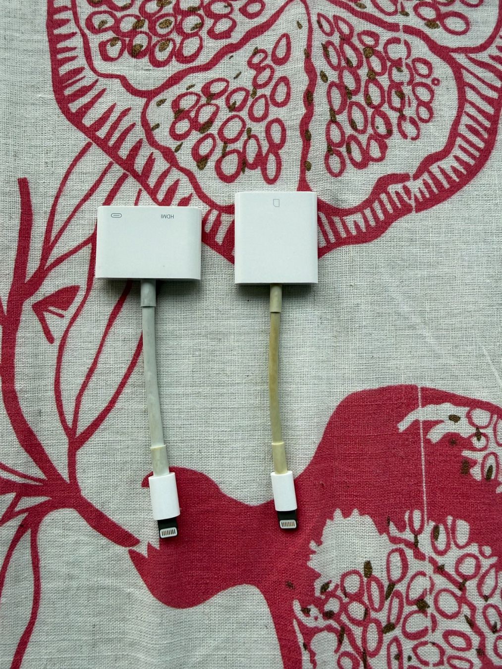 Apple Unità & Adattatore: Apple Lightning auf SD + Apple Lightning Digital AV – Usato da Frick venduto da ssahlender