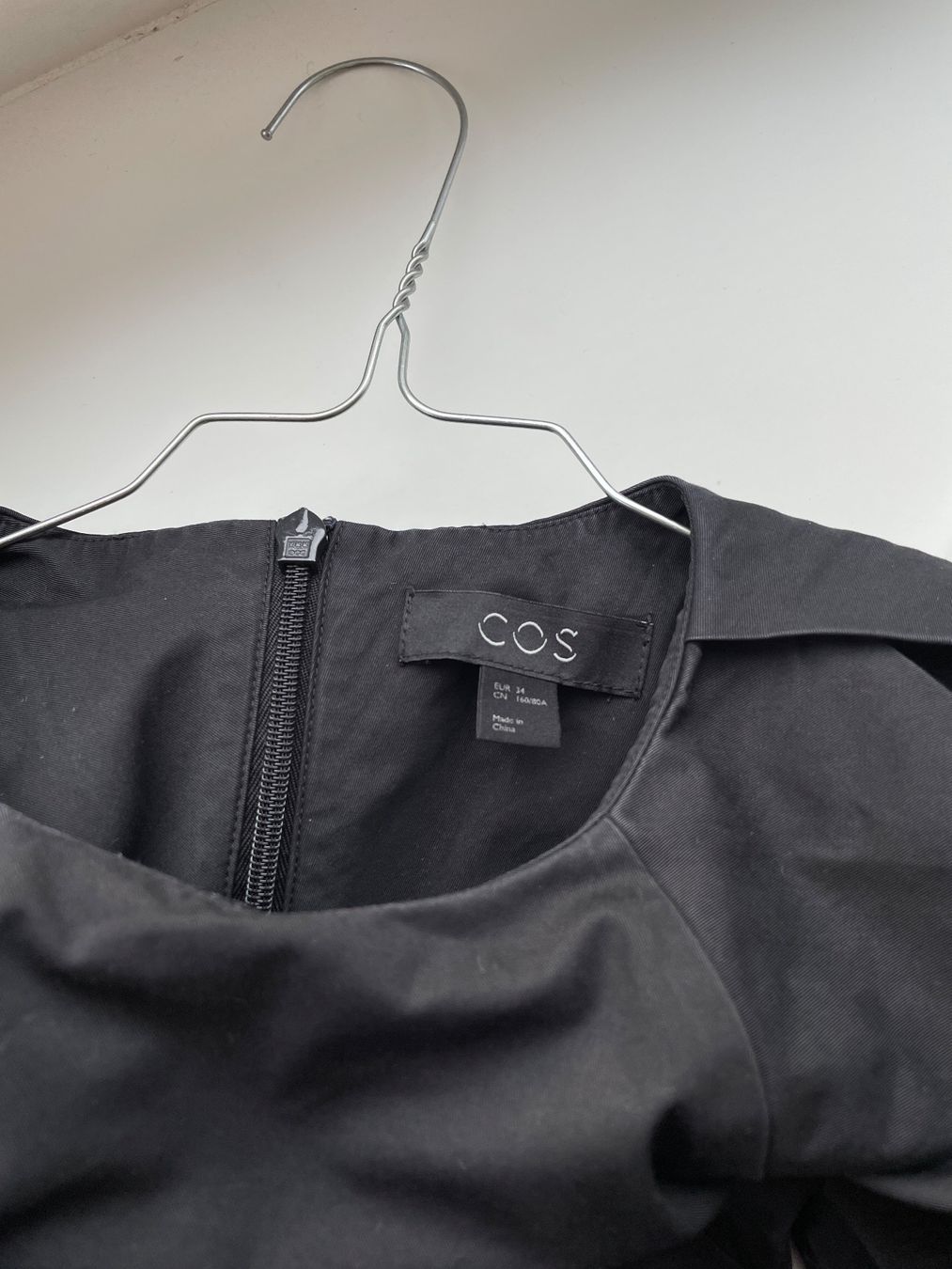 Cos Vestiti: COS Kleid schwarz Gr. 34 – Usato da Zürich venduto da Nhpp 2