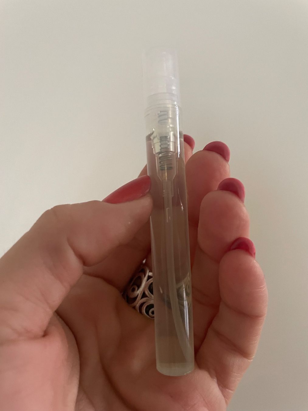 Profumi & Eau de Toilette: PARIS CORNER EMIR PEAR POTION 5ML Abfüllung – Usato da Zürich venduto da deruja 1