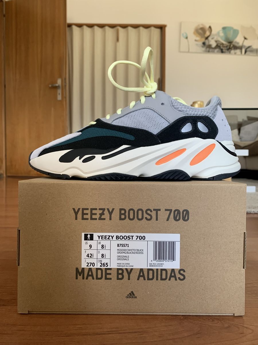Adidas Herrenschuhe: Yeezy Boost 700 Wave Runner – Neu und originalverpackt aus Schaan von Cre_atur59