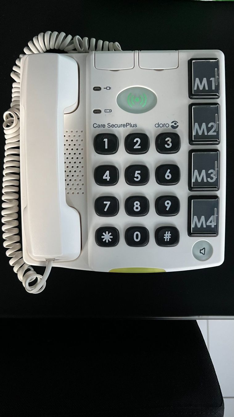 Doro Telefone: DORO Senioren Telefon Care Secure Plus – Gebraucht aus Kriens von Patuff