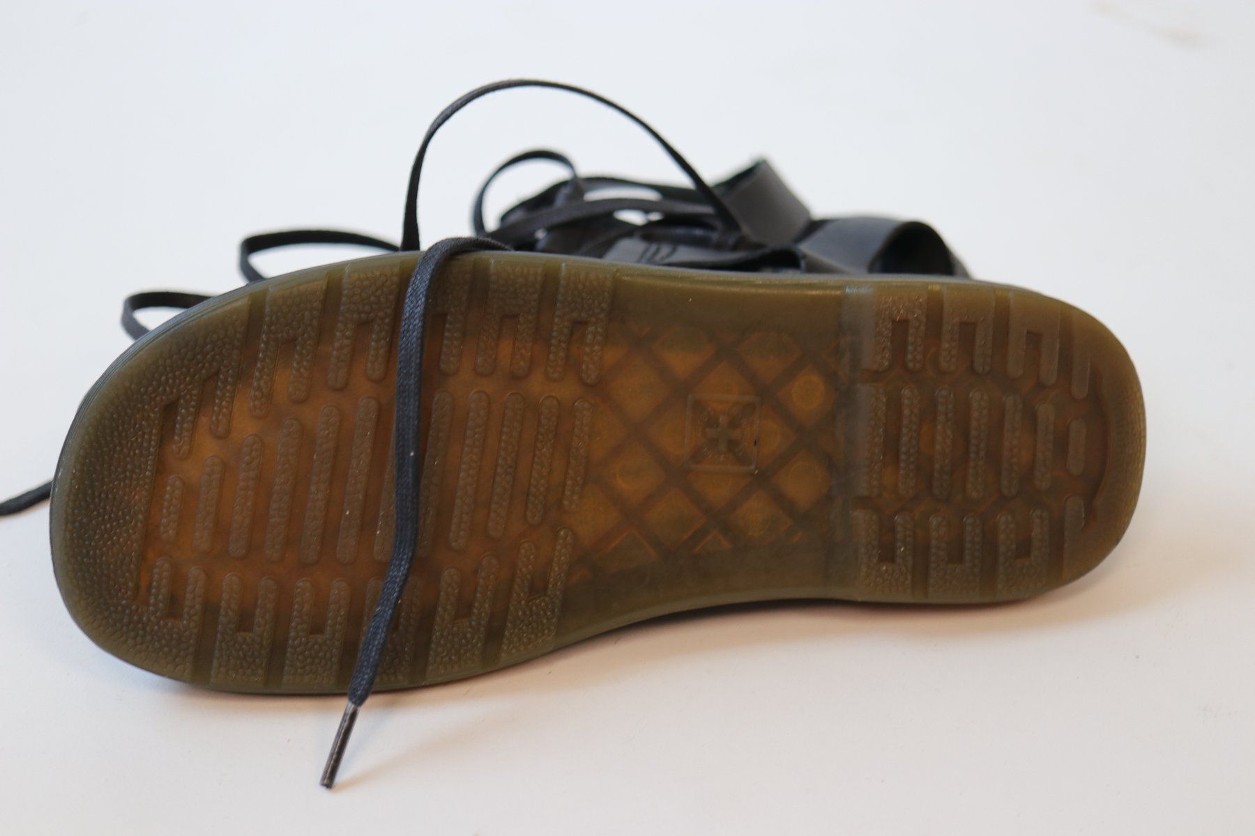 Dr. Martens Scarpe da donna: Dr.Martens Black leather Sandals - Size 39 / Gr.39 – Usato da Hombrechtikon venduto da BAZ-Vintage 3