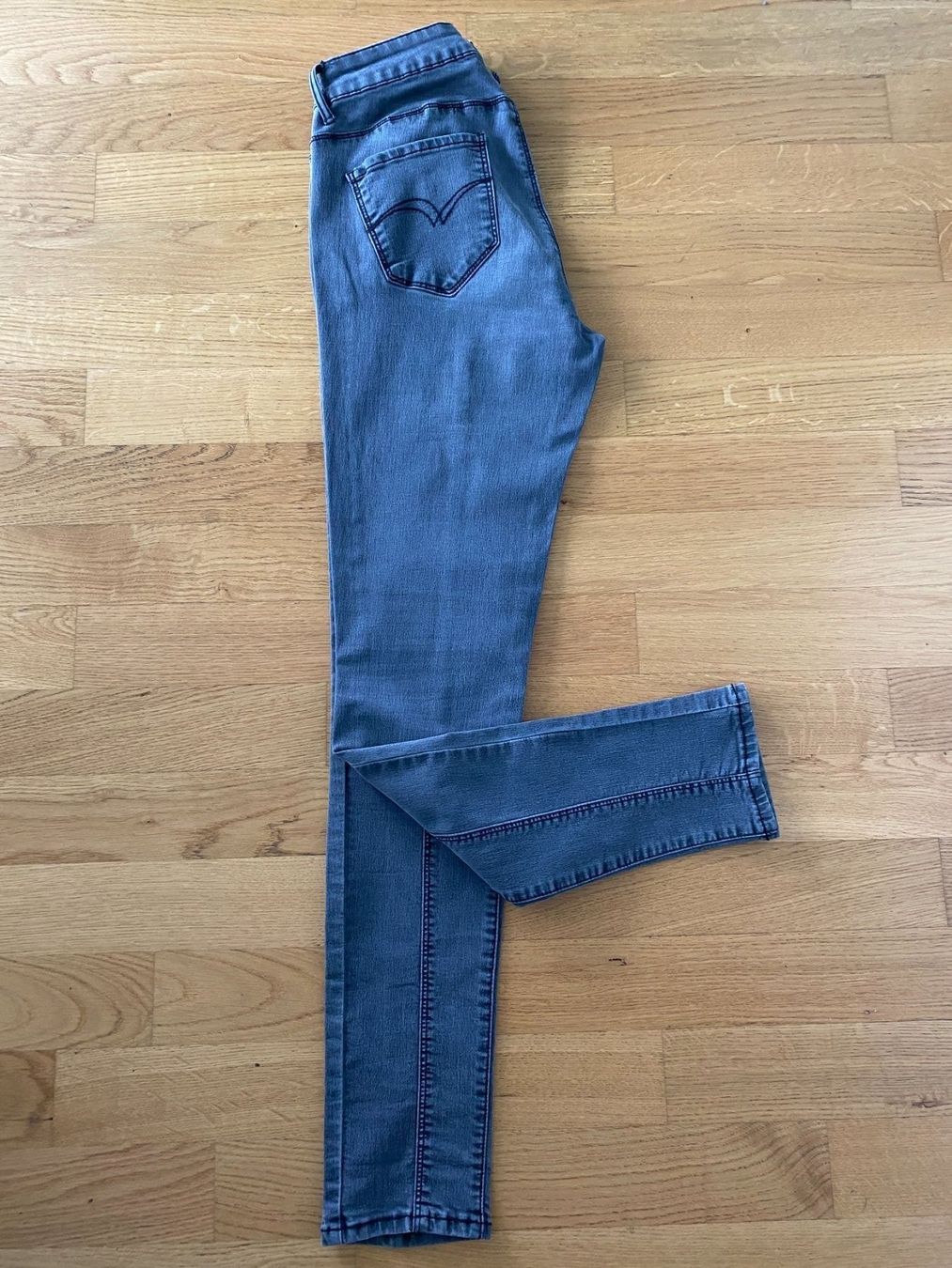 Jeans: Damen Jean GM38 Grau Elastisch – Usato da Duebendorf venduto da Alexandertreyer 1