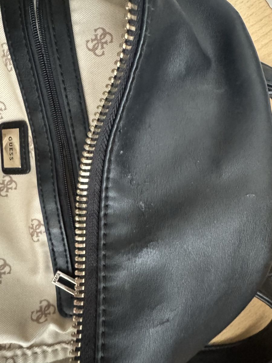 Rucksäcke: Guess Rucksack mit Rosen – Gebraucht aus Bettlach von valishop 8