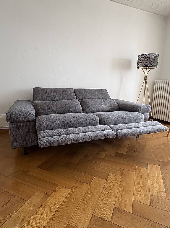Divani: Canapé poltronesofa 3 places avec relax électrique  – Usato da Lausanne venduto da Manu0912 2
