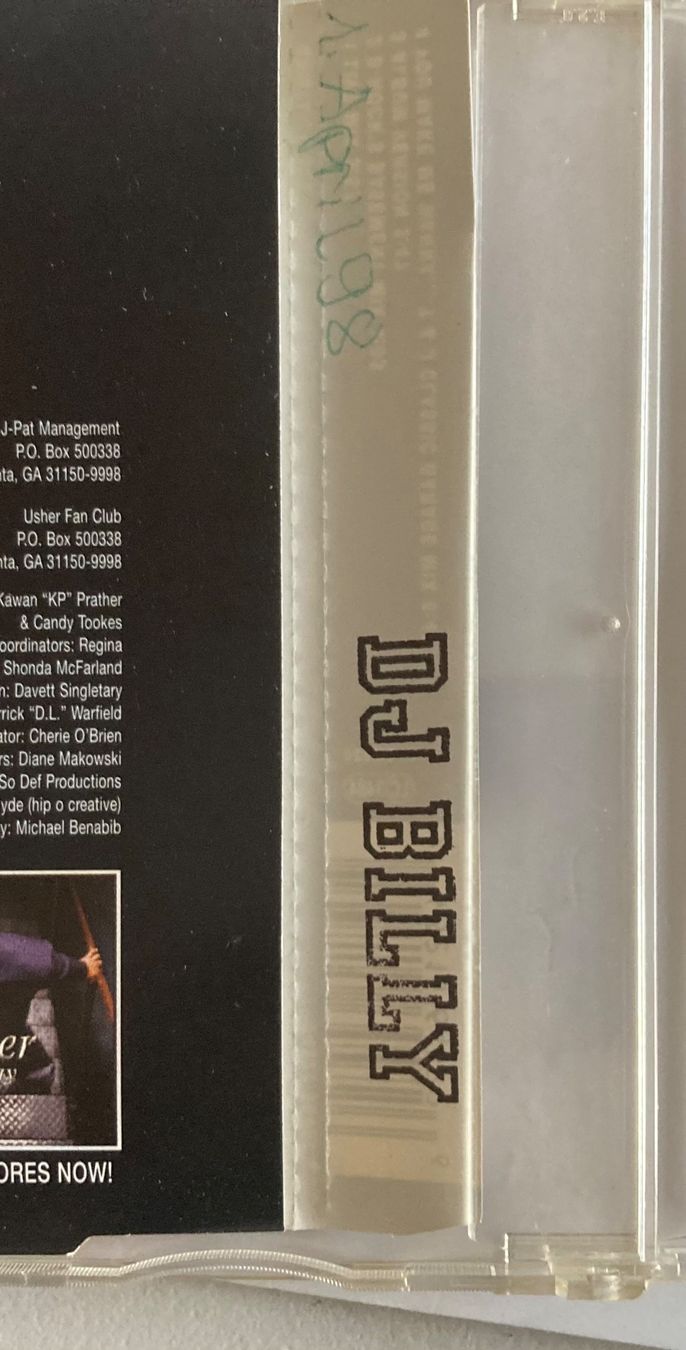 CDs: USHER - NICE & SLOW (THE REMIXES) – Gebraucht aus Poliez-Pittet von Newtown-Records 2