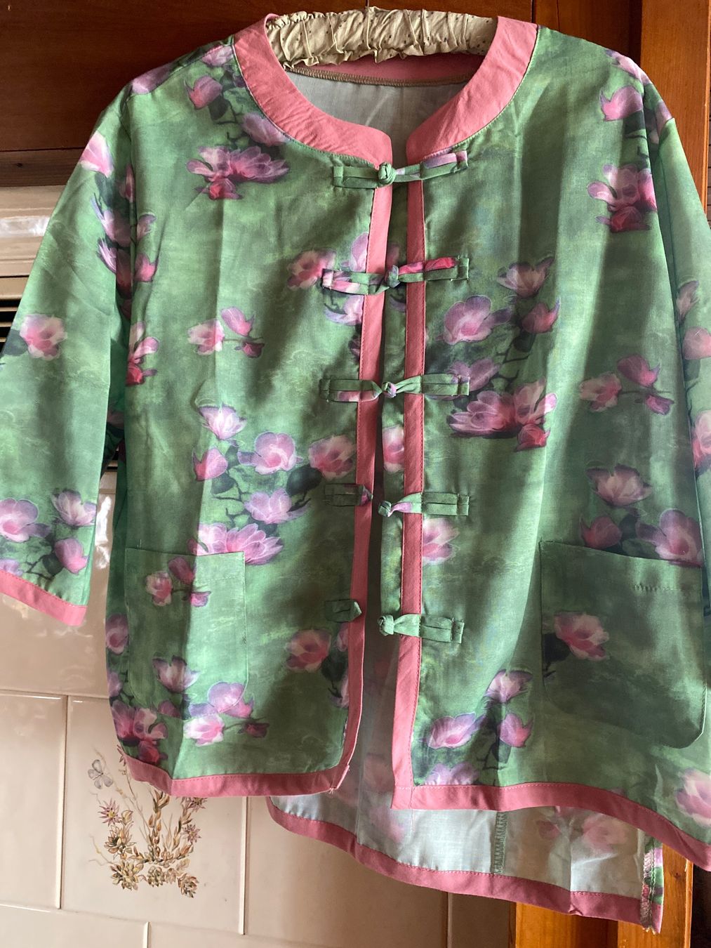 Giacche: Sommer Jacke mit Blumenmuster, Grösse XL – Nuovo e nell'imballaggio originale da Amden venduto da stewa03