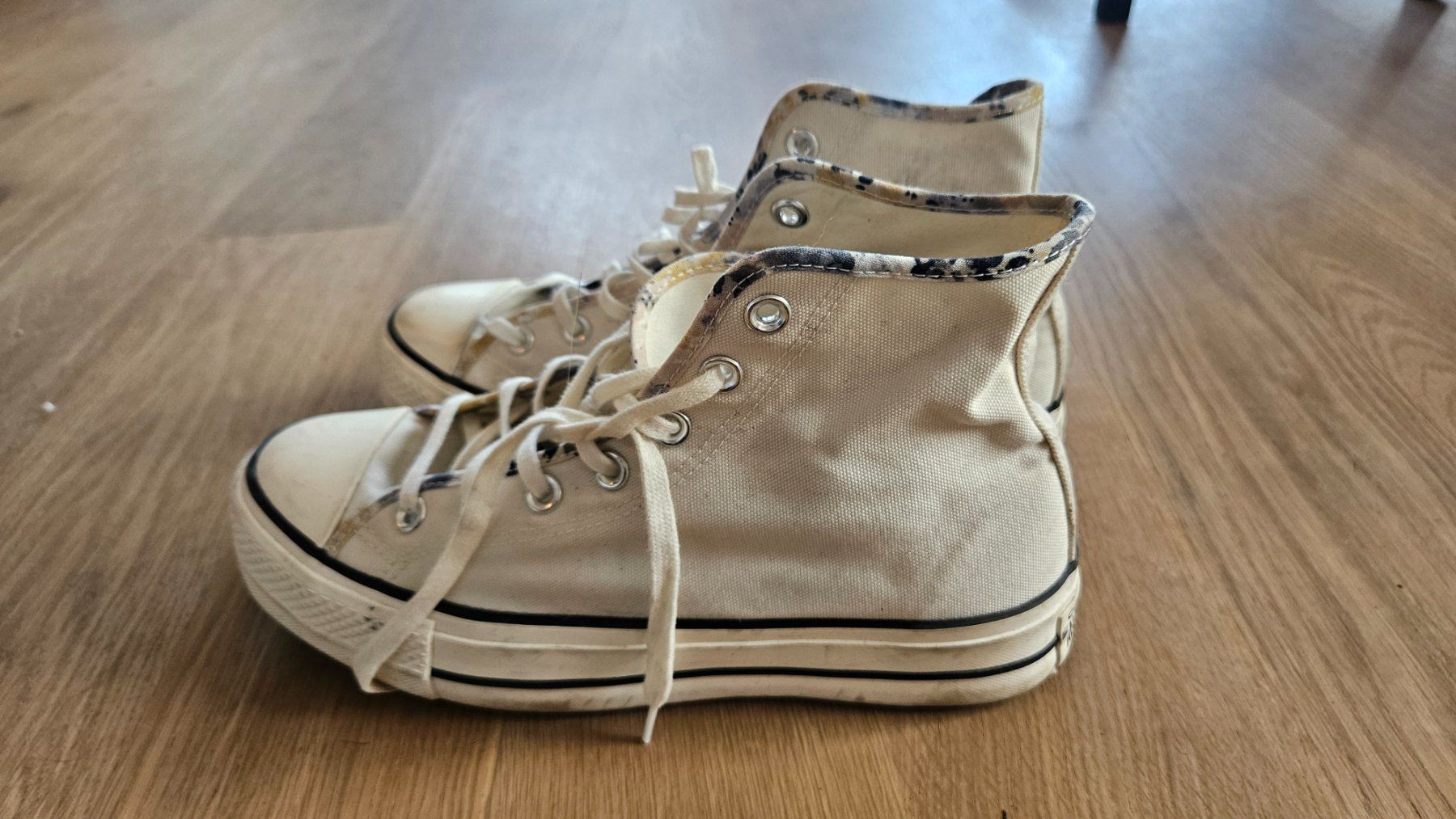 Converse Scarpe da donna: Converse Sneaker High Plateau – Usato da Schlieren venduto da sal_y5v2 1