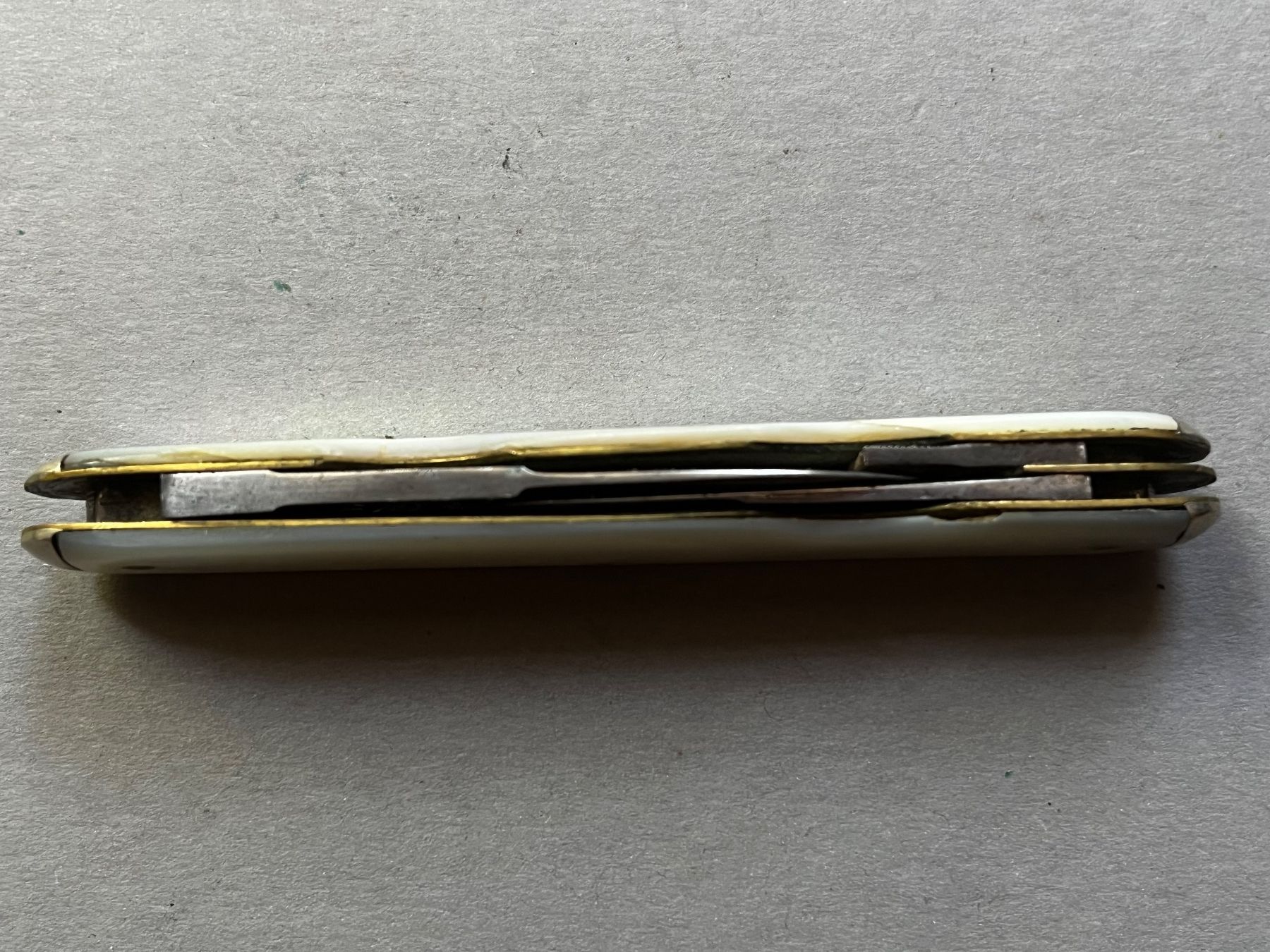 Taschenmesser: Sackmesser 85 mm Perlmutt, ENGLAND – Gebraucht aus Zürich von FV.vintage 5