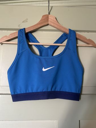 Nike Sport BH blau Grösse S gerne getragenen Zustand!