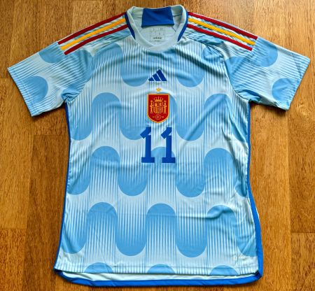 Spanien away Shirt - 2022 - mit Print Ferran