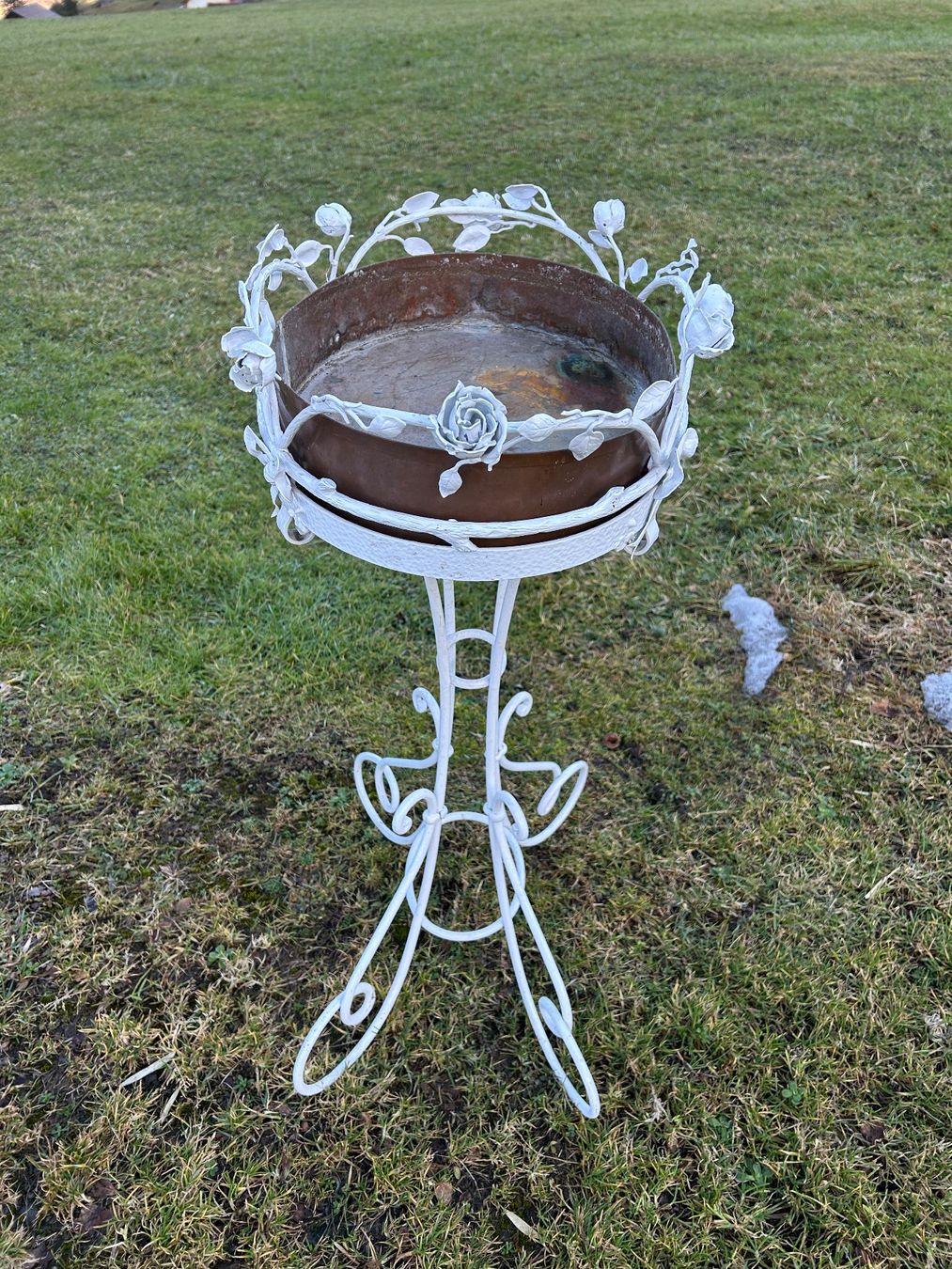 Altro per la casa: Jardinière mit hübschen Rosen – Usato da Goldau venduto da Taburettli_Brocante 2