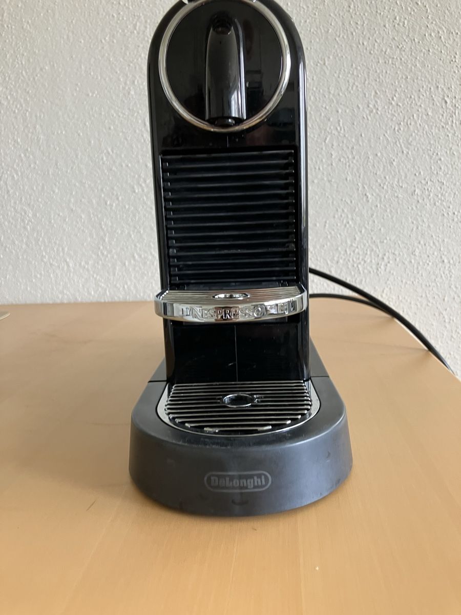 Nespresso Machines à café & Machines à expresso: Kaffeemaschine – D'occasion à Pfaffhausen par tina_stone 3