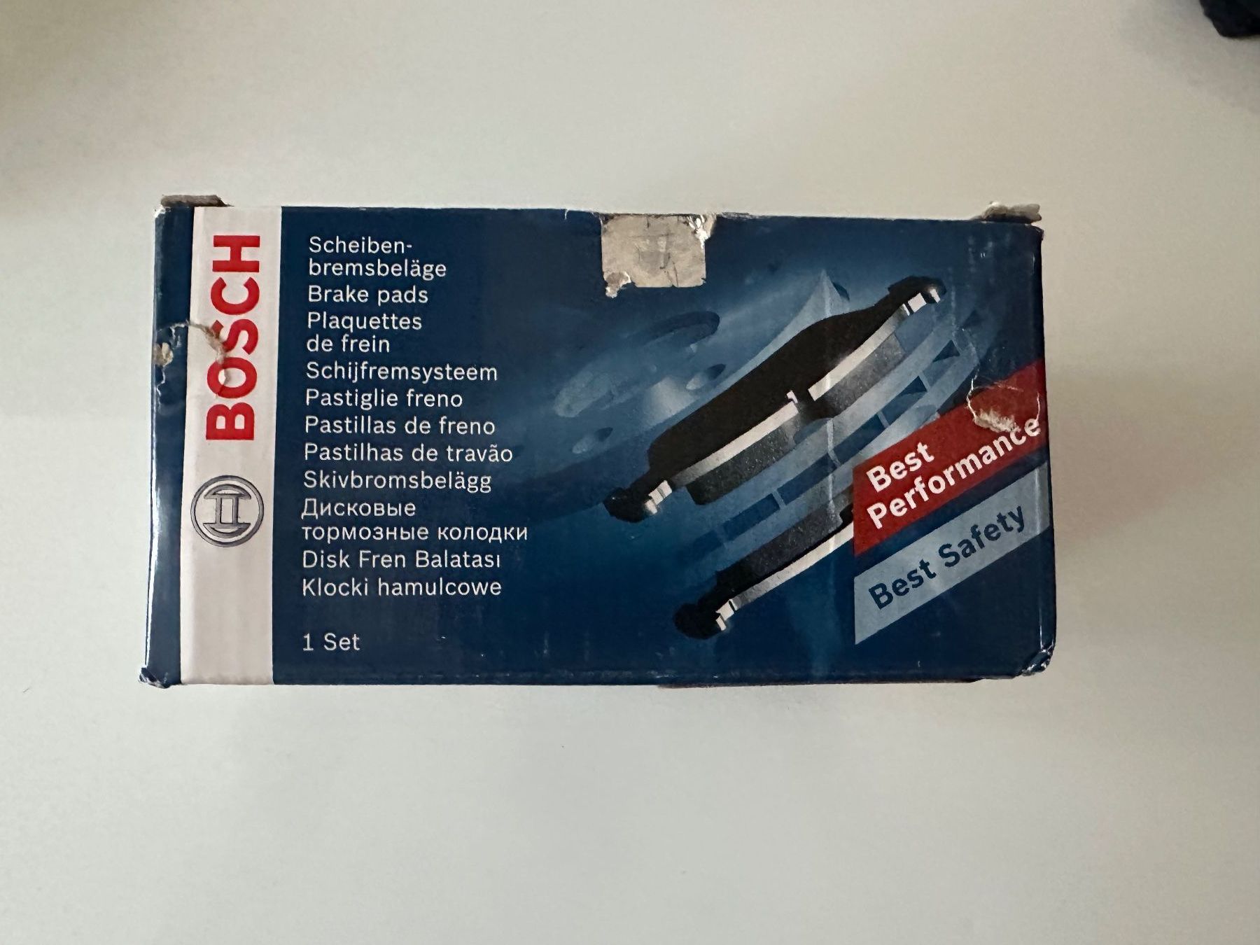 Bosch Tutti pezzi di ricambio auto: Scheibenbremsbeläge vorne und hinten – Nuovo e nell'imballaggio originale da Fribourg venduto da beni052