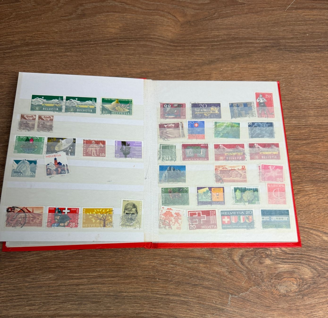 Tutti i francobolli: Briefmarken Album – Usato da Nussbaumen AG venduto da olitech5415 2