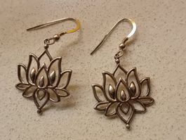 Lotus Ohrhänger