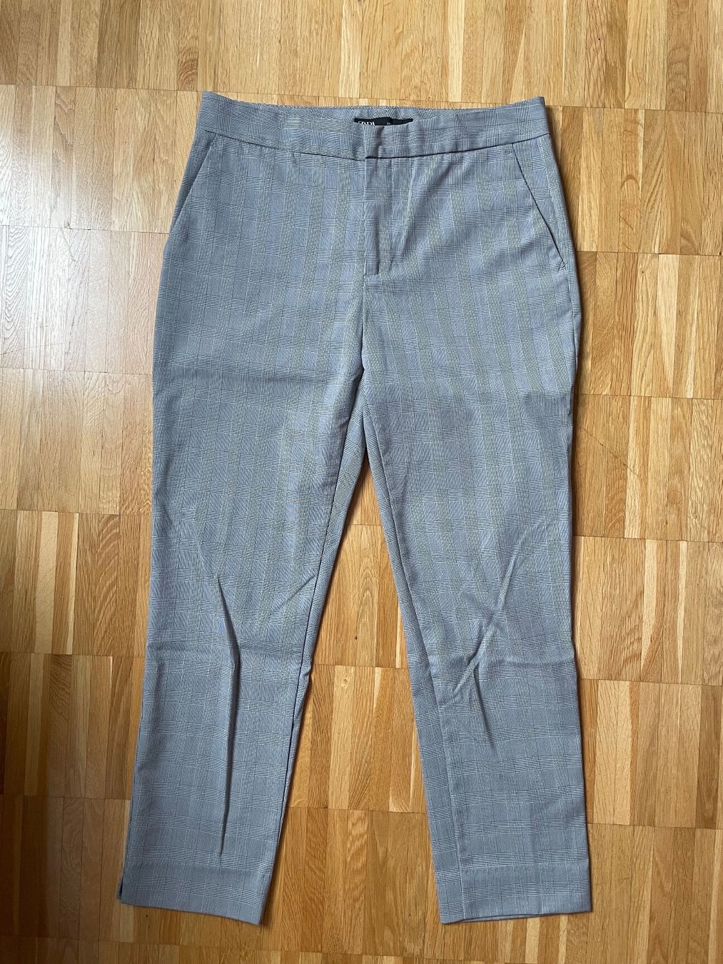 Zara Pantalons: Karierte Zara Hose 36 – D'occasion à Dübendorf par VSAngel 1