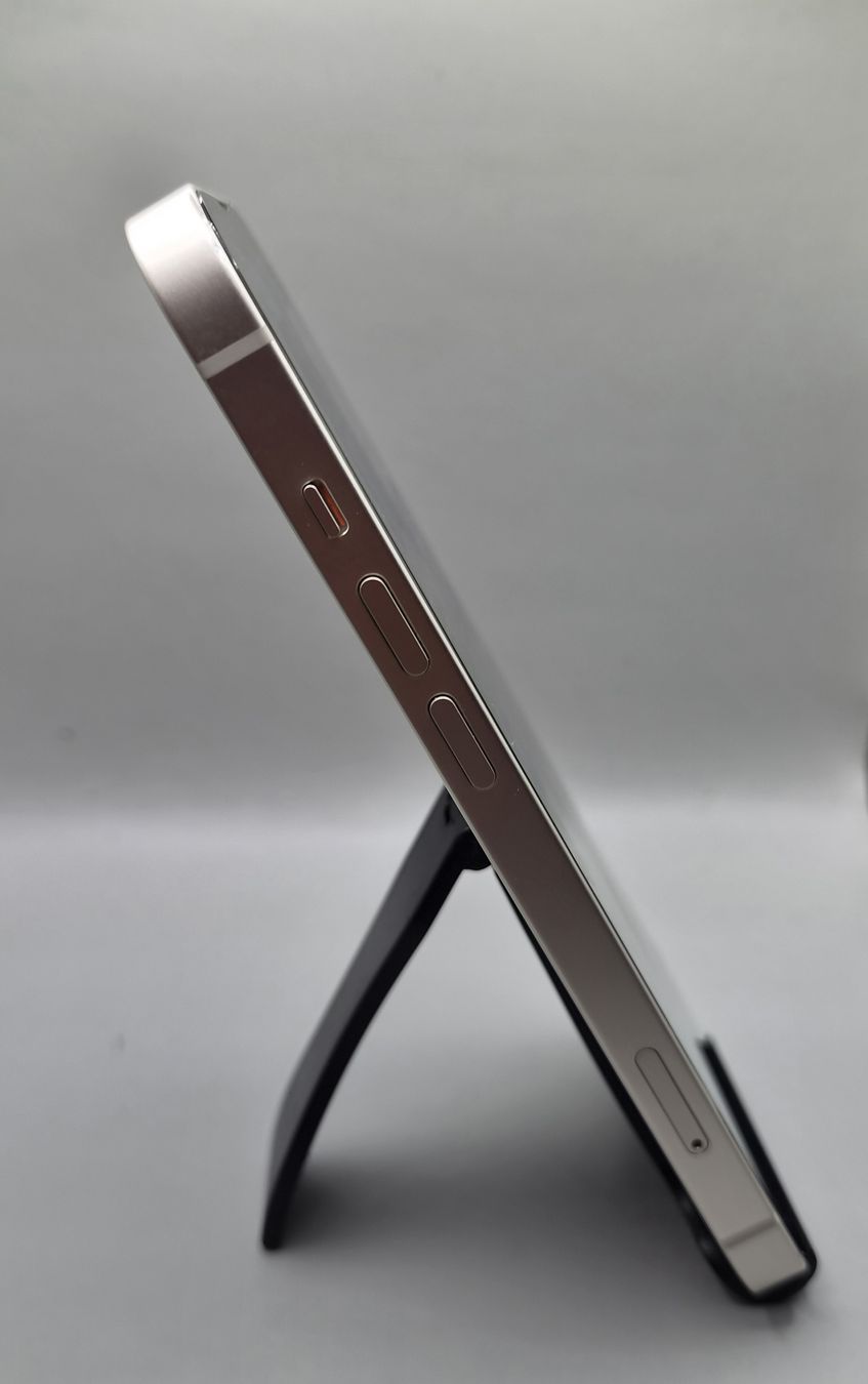 Apple Telefoni cellulari / Smartphones: Iphone14 128Gb Weiss – Usato da Bäretswil venduto da Apipo42 3