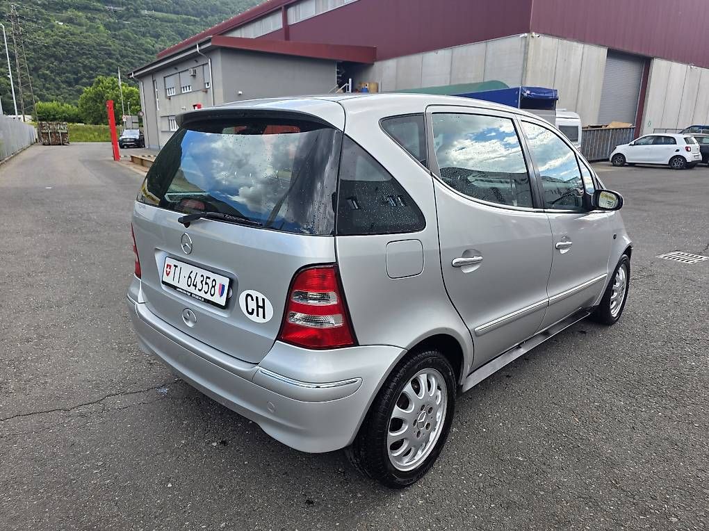 Automobili: Mercedes A160 Automatica  – Usato da Cadenazzo venduto da LuismacchineSagl 3