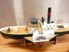 GLASGOW RADDAMPFER, GRAUPNER 2 MOTOREN MIT PANZERSTEUERUNG