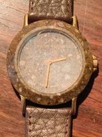 Trinad Rock Klok 31mm Swiss Made Quarz Uhr Stein goldig