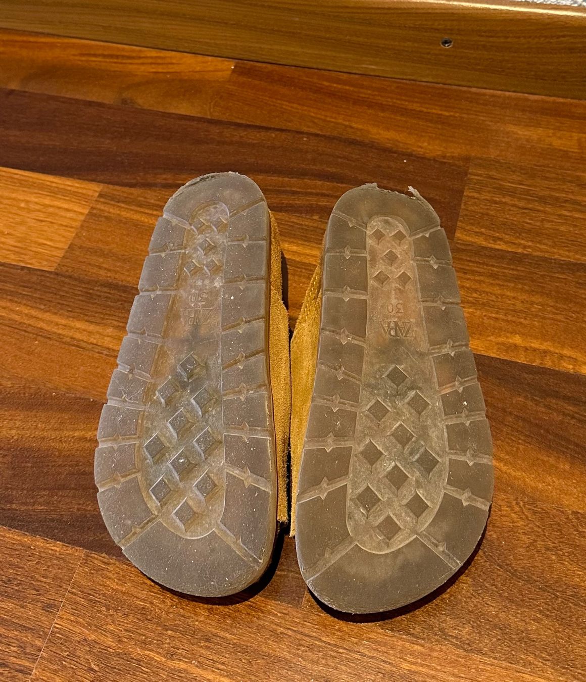 Scarpe per ragazze: Sandalen Gr. 30 – Usato da Glattpark(Opfikon) venduto da Glatt19 1