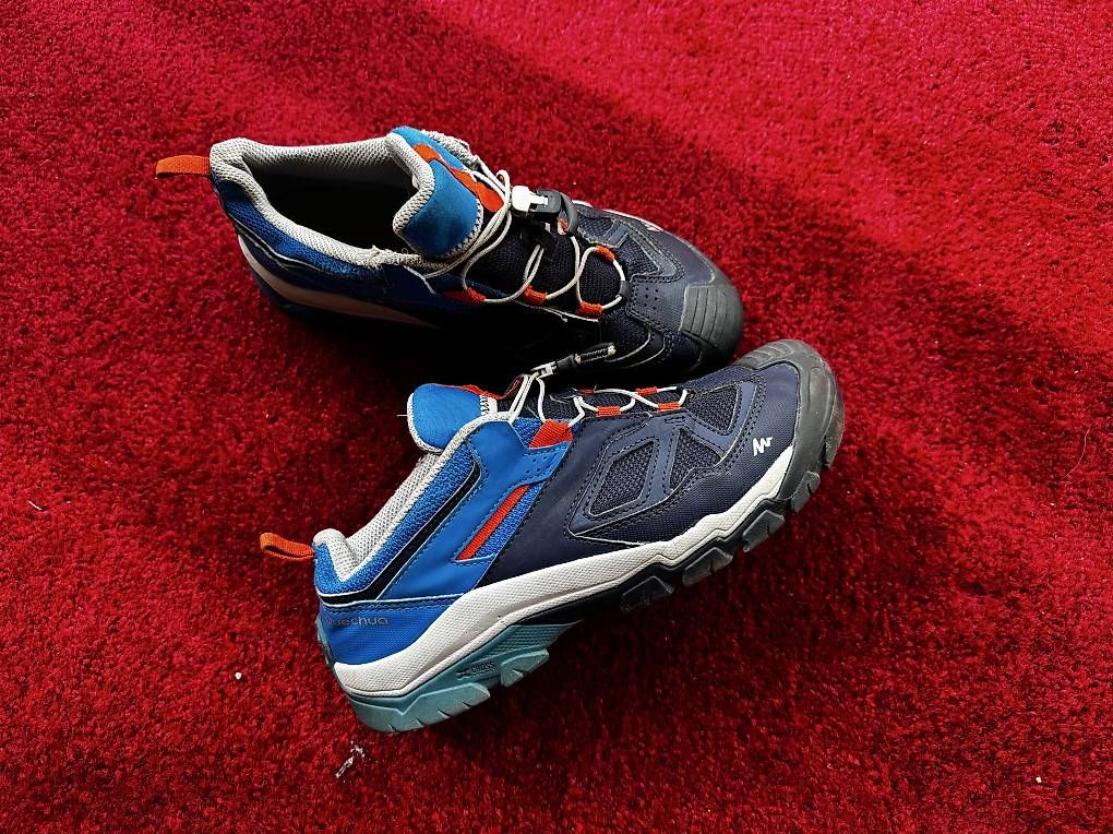 Schuhe für Jungen: Schuhe 37 – Gebraucht aus Luzern von mus_clb7 2