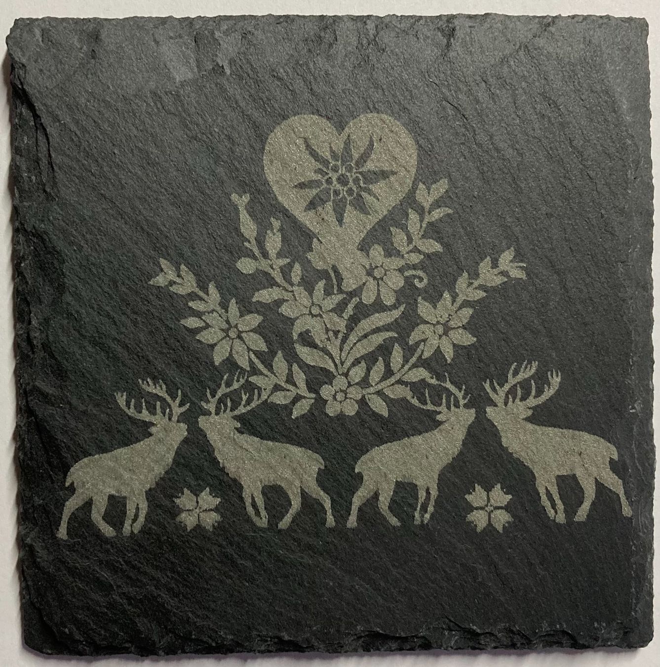 Sottobicchieri: Untersetzer-Set Hirsche – Nuovo e nell'imballaggio originale da Trimmis venduto da Laserart_FN