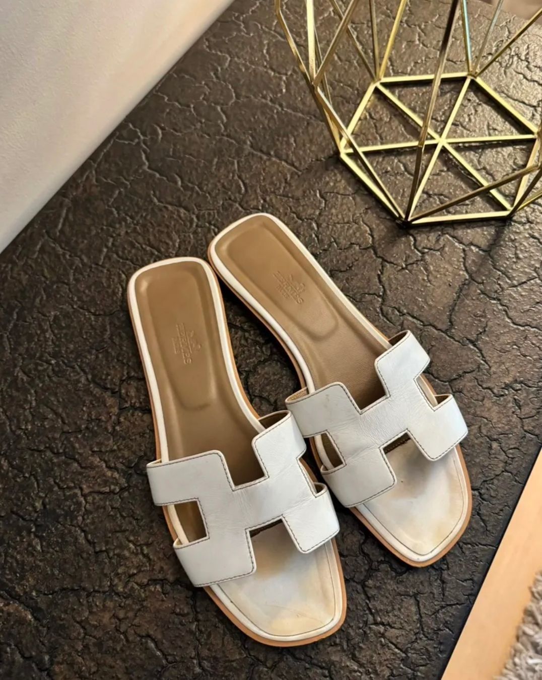Hermès Scarpe da donna: Hermès Oran Sandale Gr. 40, weiss – Usato da Triesen venduto da atos87