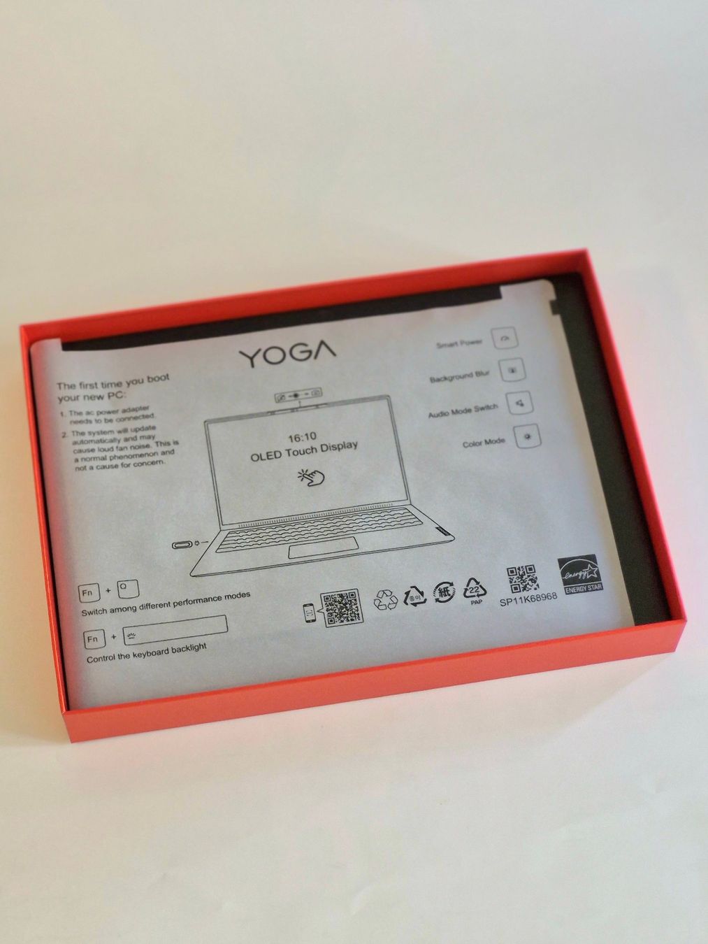 Lenovo Portables: Lenovo Yoga 9 14IRP8 – D'occasion à Zürich par gab_2kqr 9