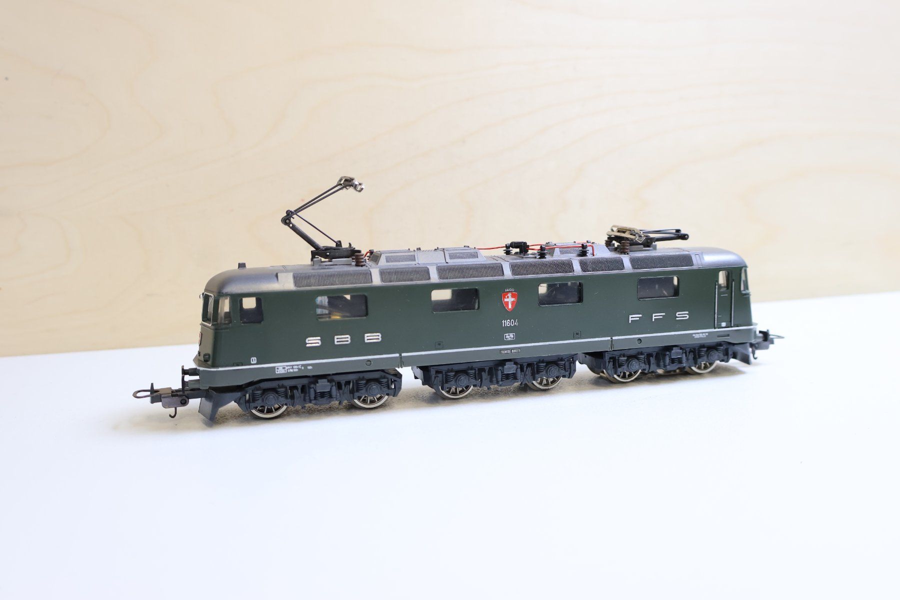 Lima Modellini di ferrovie: Lima AC - SBB Re 6/6 E-Lok H0 – Usato da Winterthur venduto da Monstera 2