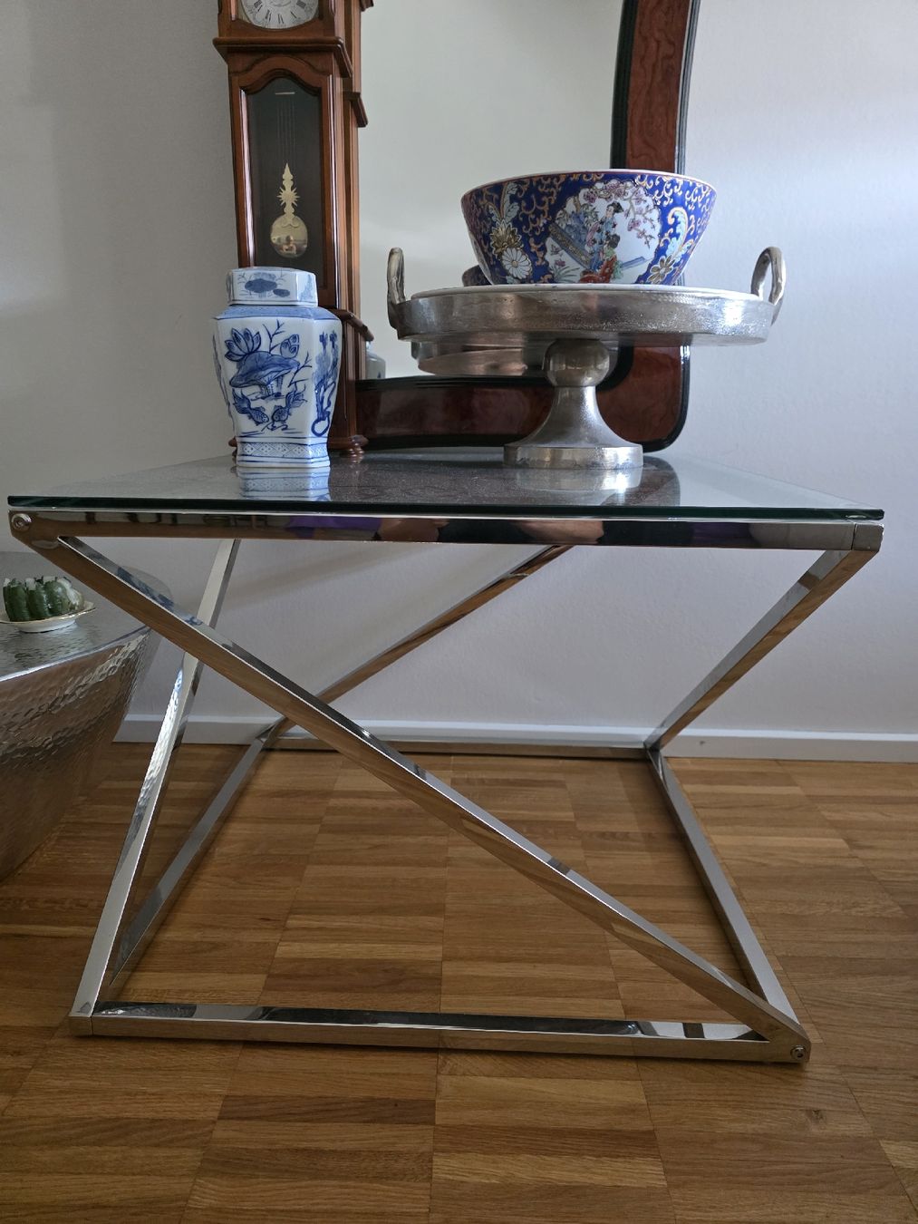 Tavoli: Sehr schönes Tisch 60x60 – Usato da Basel venduto da soomer 2