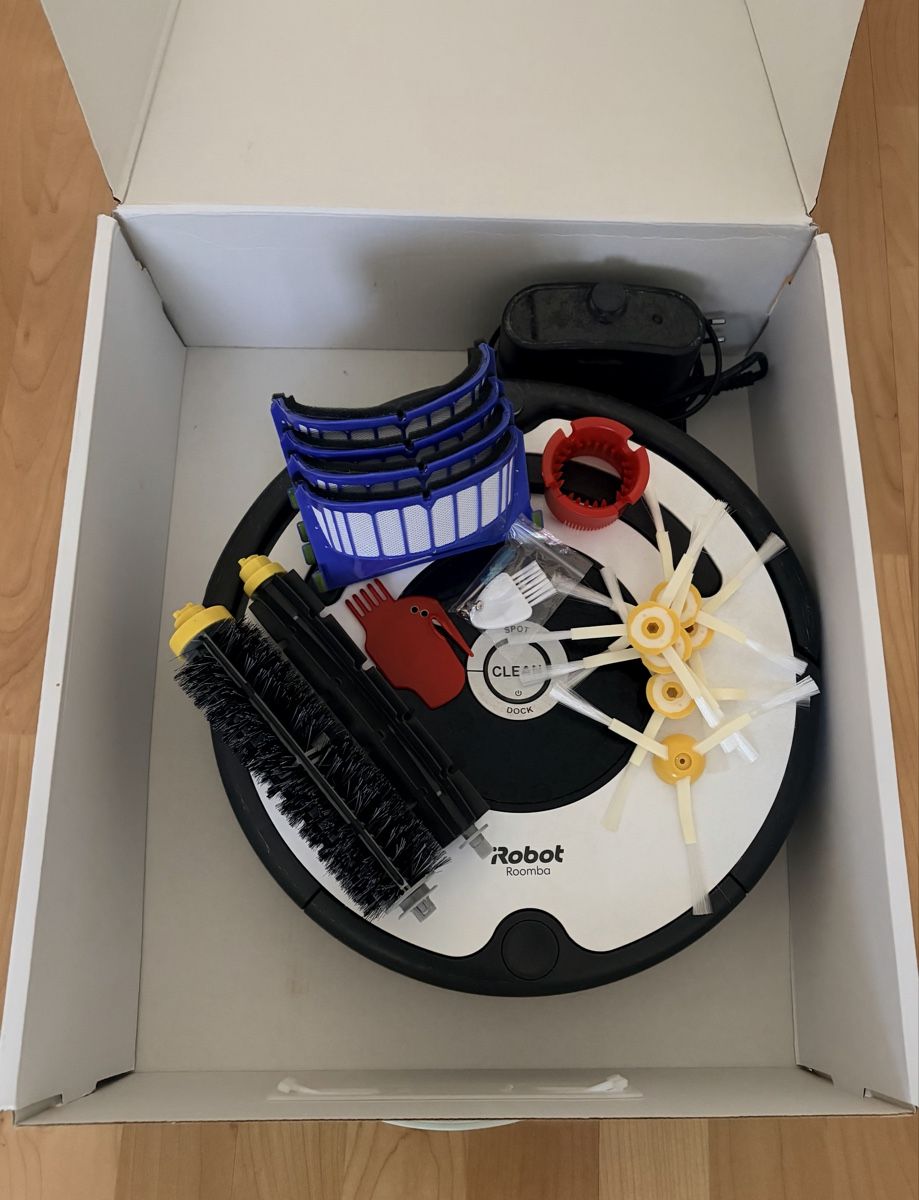 Irobot Aspirapolveri & Accessori: iRobot Roomba 675 mit Zubehör – Usato da Urdorf venduto da mer_mw5r 1
