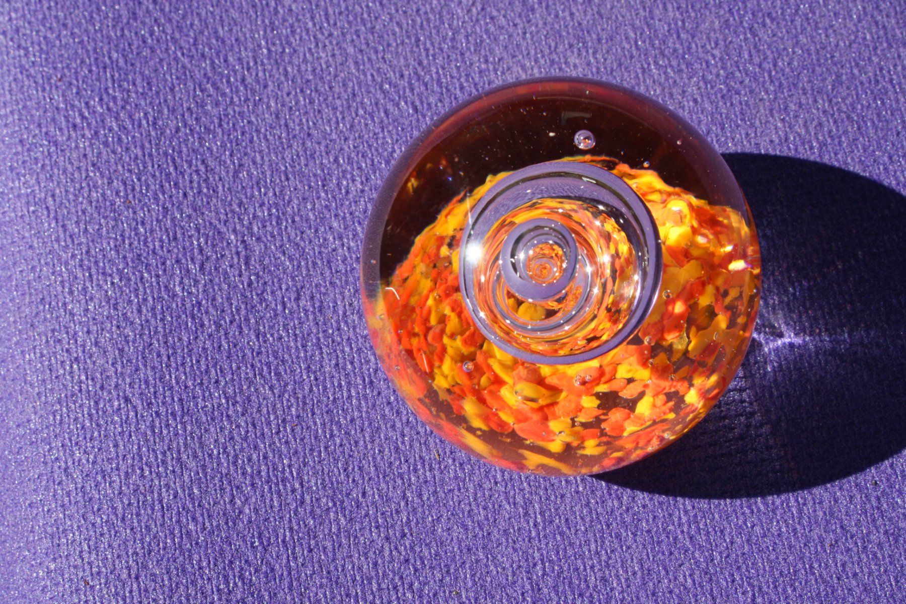 Verres: GLASKUGEL PAPERWEIGHT BRIEF - BESCHWERER – D'occasion à Wauwil par Pneuedy 9