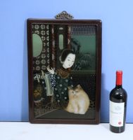 Alte Chinesische Hinterglasmalerei, "Konkubine mit Katze"