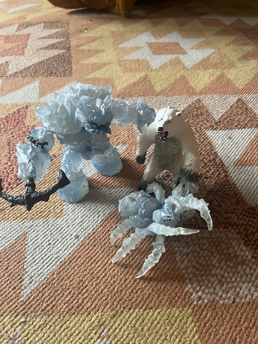 Schleich Giocattoli: Schleich  Figuren Set: Eisbär, Eisspinne und Eiskrieger! – Usato da Oberglatt ZH venduto da gin_ht6j