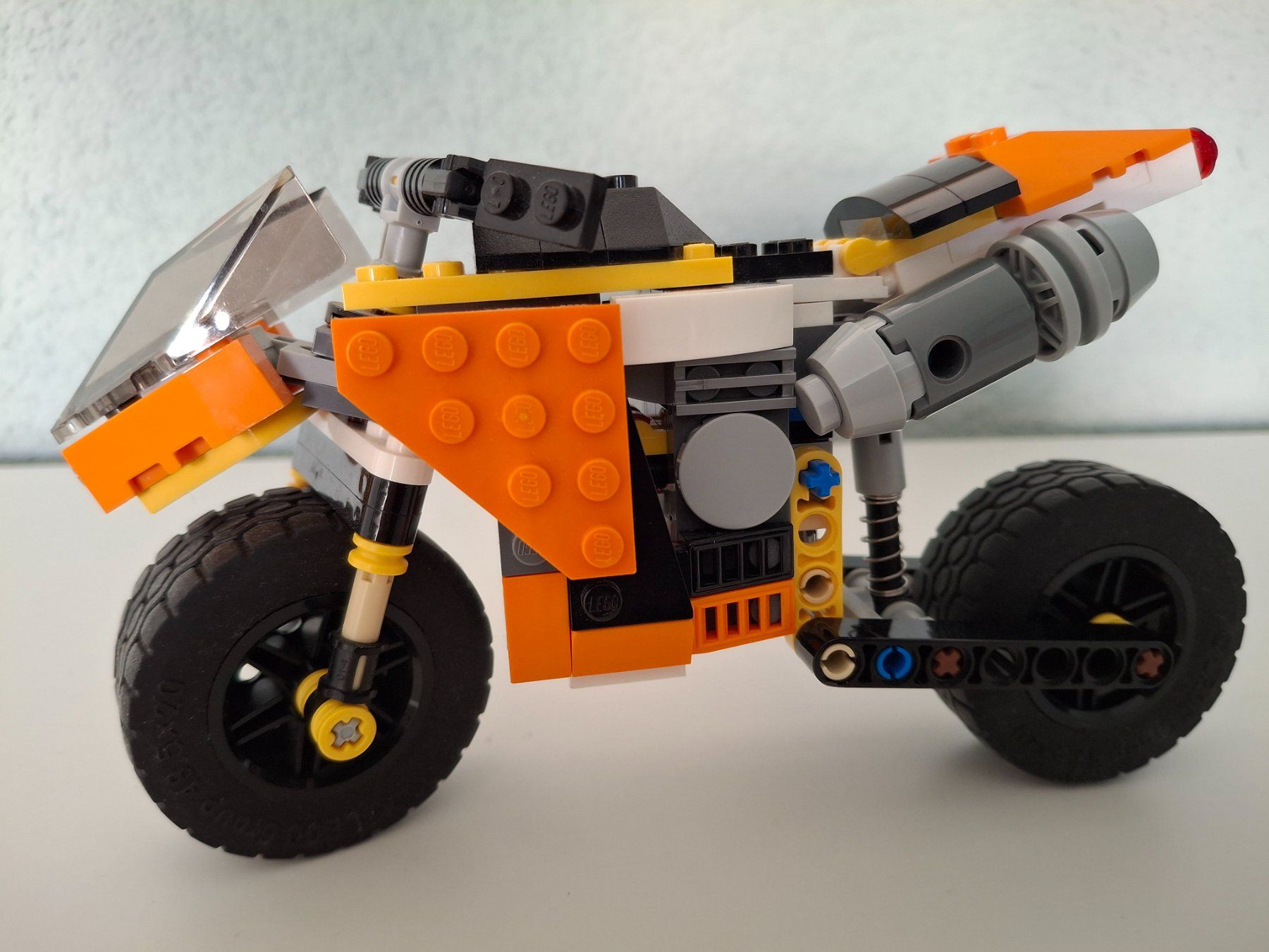 Lego Kit di costruzioni: Lego Creator 31059 – Usato da Ipsach venduto da blauerose
