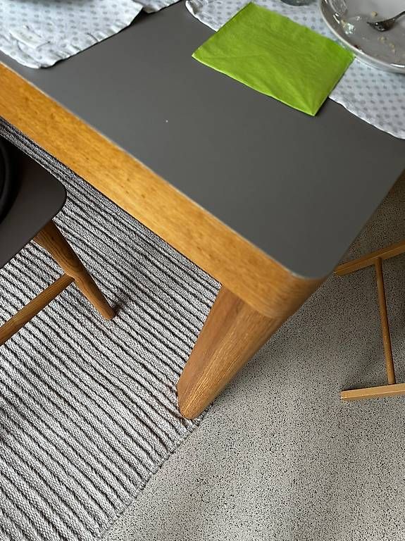 Tischset: Esstisch mit 4 Stühlen – Gebraucht aus Kölliken von mai_5pxw 1